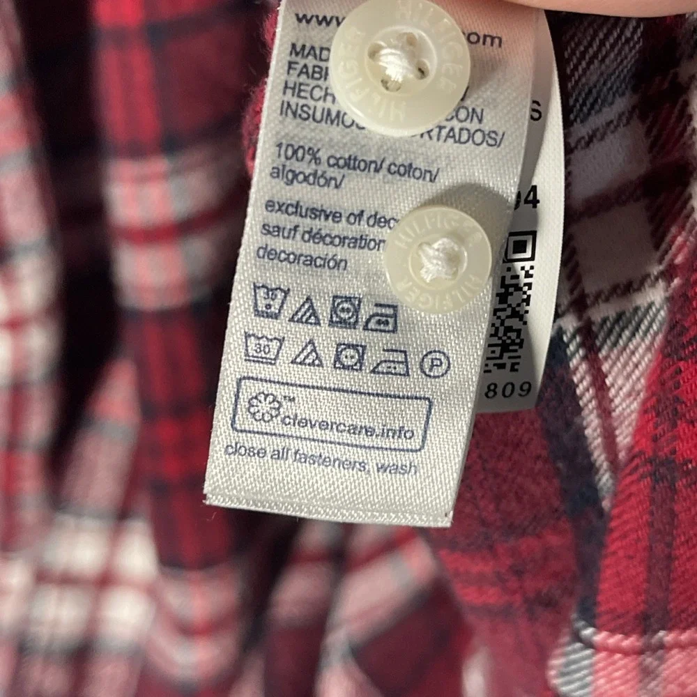 Tommy Hilfiger Men's XL Regular Fit Long Sleeve Flannel Shirt Red White Plaid‎